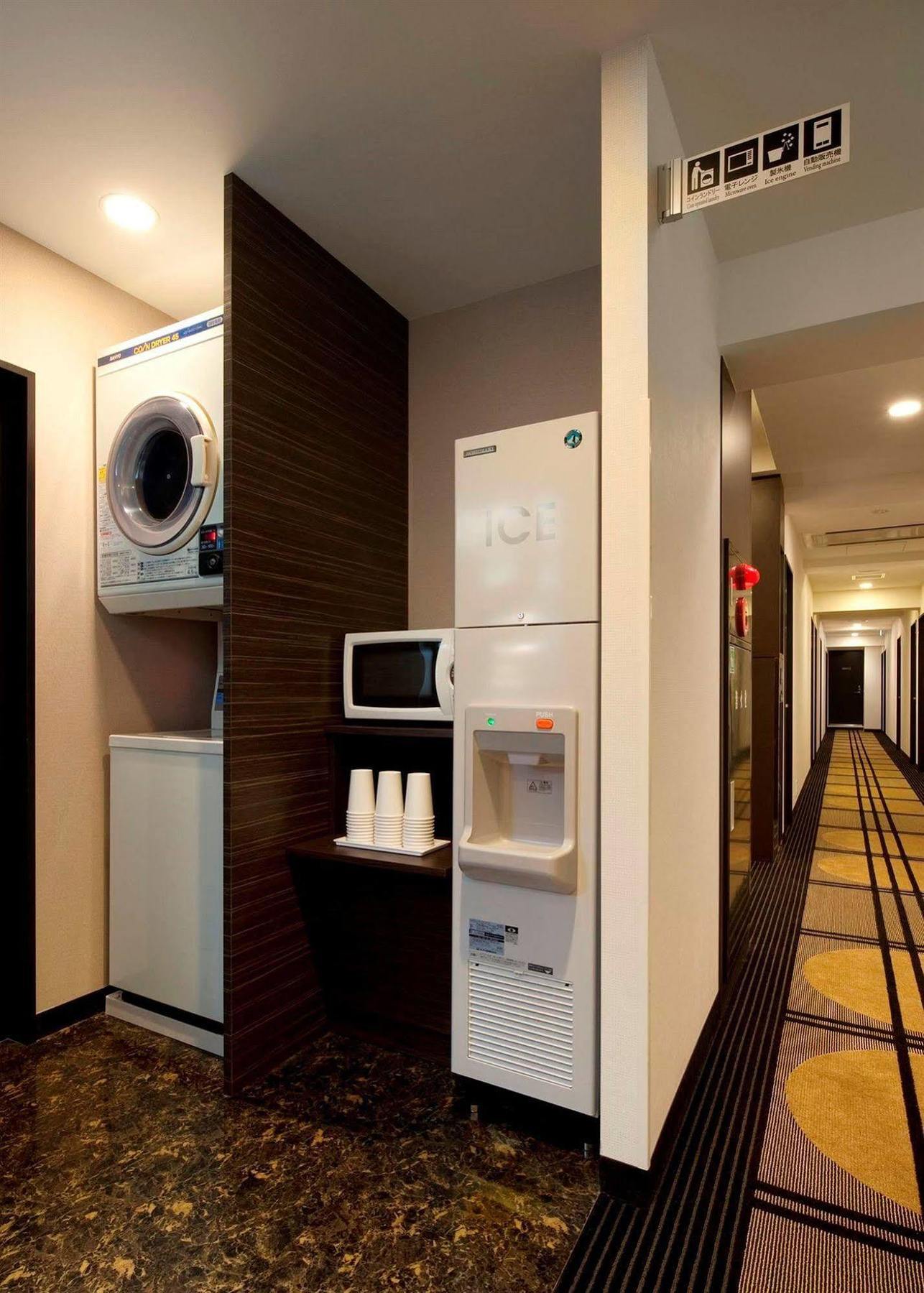 APA Hotel Kodemmacho-ekimae Tokio Buitenkant foto